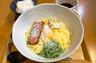 「創作うどん」を食べに行きました